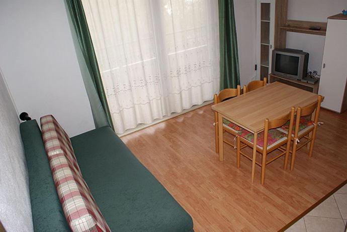 Apartments Tomas Brela Bilik gambar